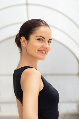 Güzellik esmer