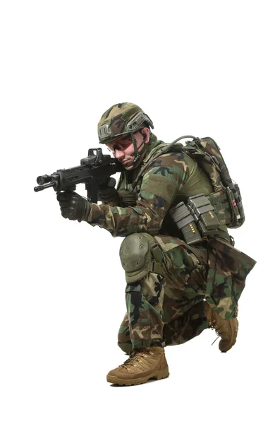 NATO askeri tam teçhizat. 