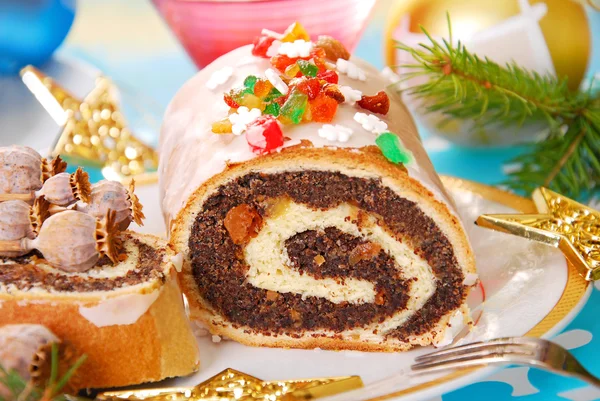 Maanzaad roulade voor Kerstmis — Stockfoto