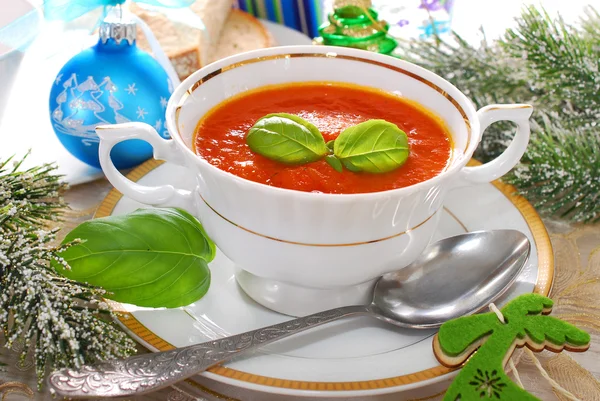 Crème de poivron rouge et soupe de tomate pour Noël — Photo