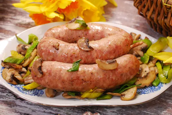White sausage with mushrooms and leek for easter — Stock Photo, Image