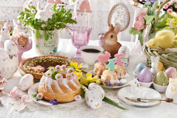 Gâteau Pâques Polonais Traditionnel Mazurek Avec Glaçure Chocolat Pistache Muffins — Photo