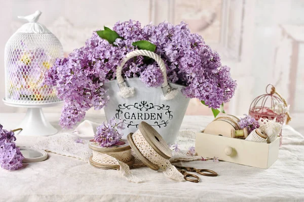 Beautiful Composition Bouquet Purple Lilac Blossoms Metal Bucket Shabby Chic — стоковое фото