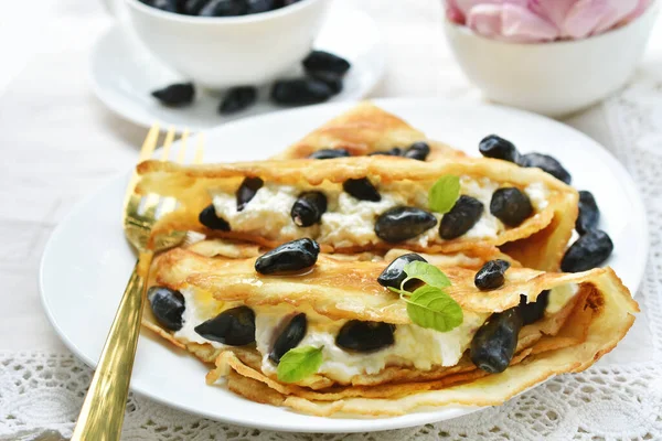 Homemade Pancakes Cottage Cheese Cream Honeysuckle Berries White Plate — Stock Photo, Image