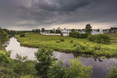 Suzdal, pokrovsky Manastırı görünümü