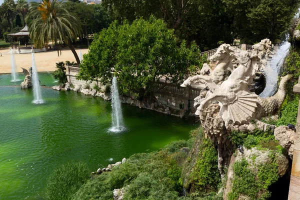 バルセロナの parc de la シウタデラの噴水 — Stockfoto