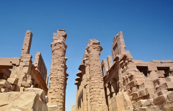 Karnak Tapınağı. harabeler. Luxor. Mısır. — Stok fotoğraf