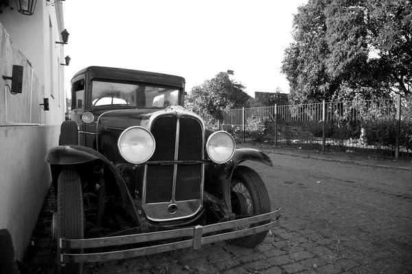 Zabytkowych samochodów w colonia, Urugwaj — Zdjęcie stockowe