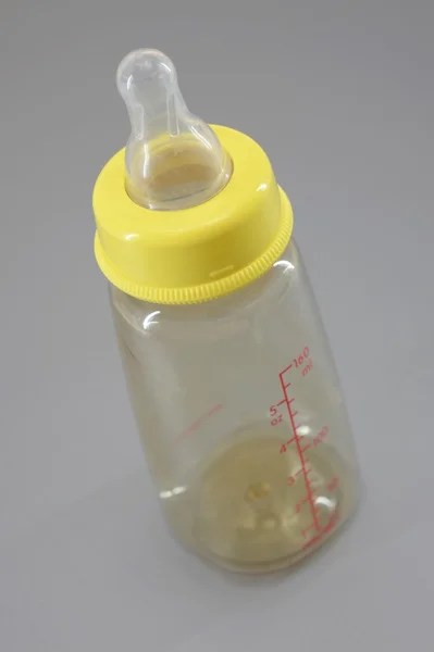 Babyflasche — Stockfoto