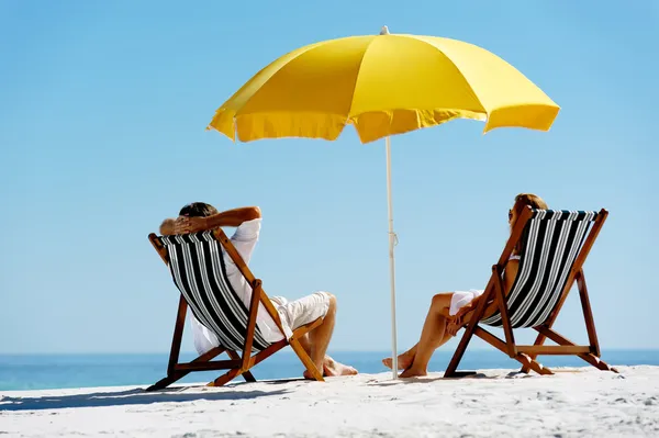 Paraguas de verano de playa —  Fotos de Stock