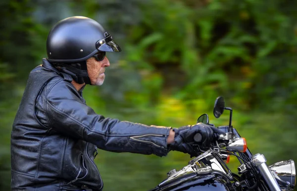 Moto hombre tiene libertad — Foto de Stock