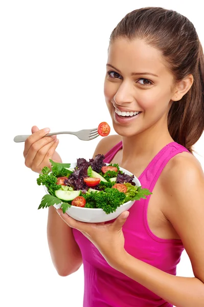 Mujer comiendo ensalada saludable — Foto de Stock