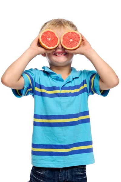 Obst jungen Jungen Spaß — Stockfoto