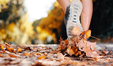 autumn runner feet clipart