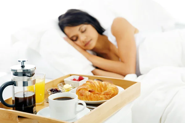 Frukost i sängen service — Stockfoto