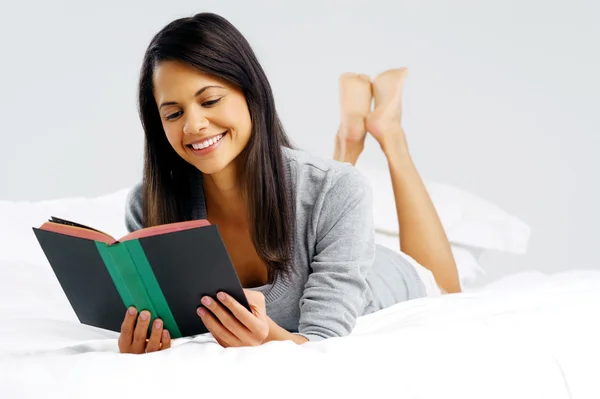 Happy book reading woman — Stock Photo, Image