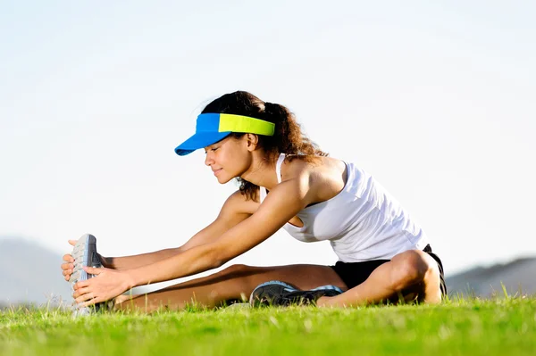 Atleta de estiramiento — Foto de Stock