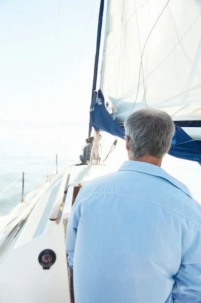 Mare vela uomo — Foto Stock