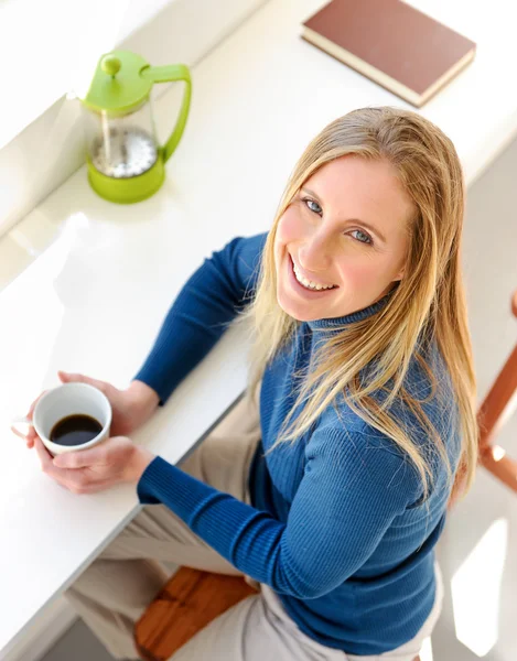 Feliz con el café — Foto de Stock