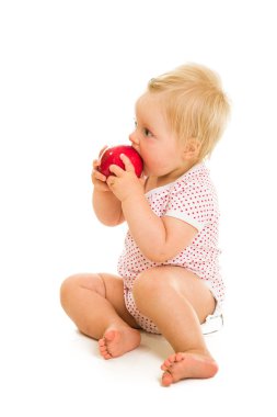 kaşıkla yemek için sevimli bebek kız learining