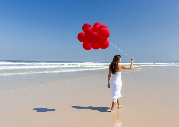 Camminare con i palloncini — Foto Stock