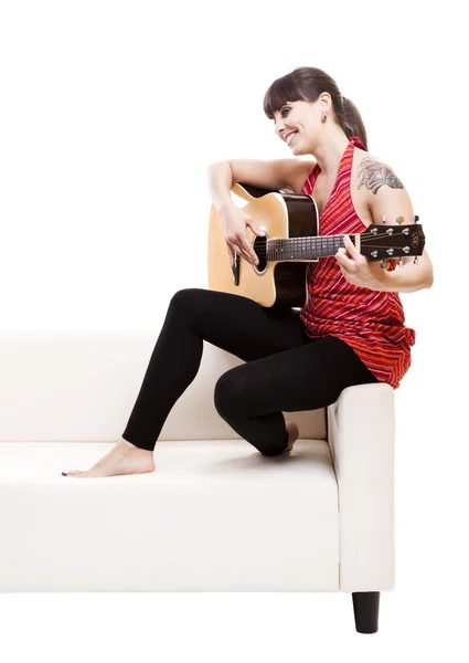 Spela gitarr — Stockfoto