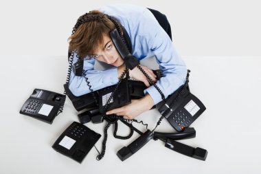 telefonların sarılmış