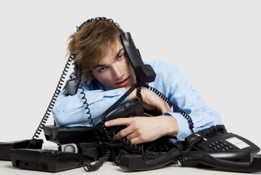 telefonların sarılmış