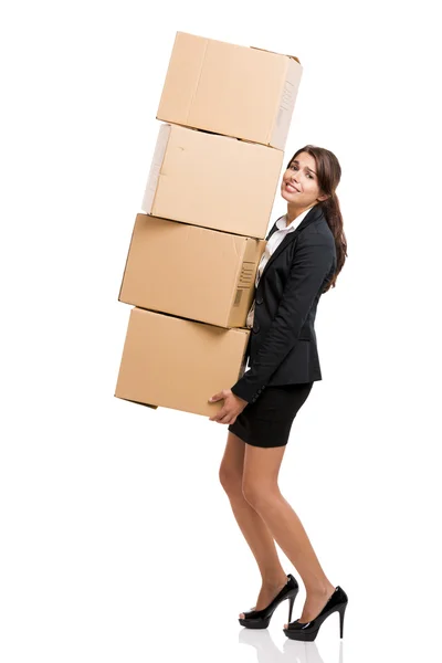 Mulher de negócios com caixas de cartão — Fotografia de Stock