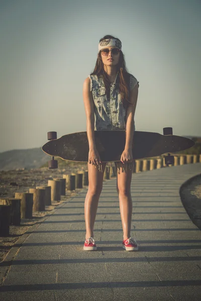 Menina patinadora — Fotografia de Stock