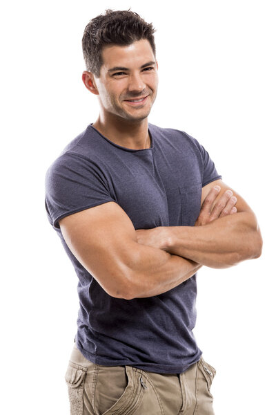 Красивый мужчина улыбается
