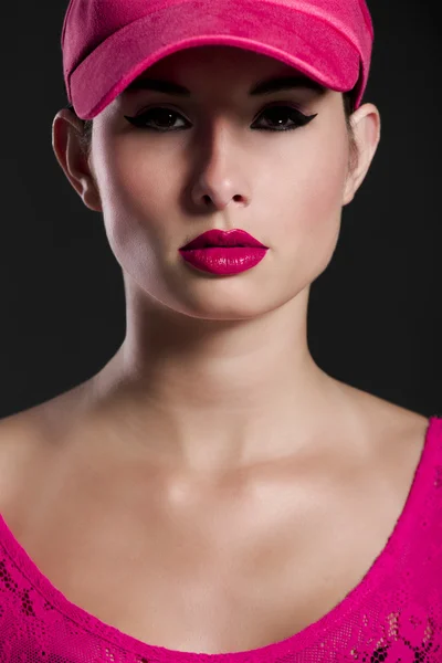Mulher de moda sexy em rosa — Fotografia de Stock