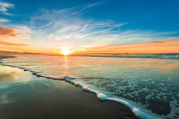 Beau Coucher Soleil Orange Sur Plage — Photo