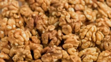 Kabuk yakın çekim tüm çerçeve arkaplanı olmadan döndürülmüş ceviz