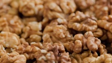 Kabuk yakın çekim tüm çerçeve arkaplanı olmadan döndürülmüş ceviz