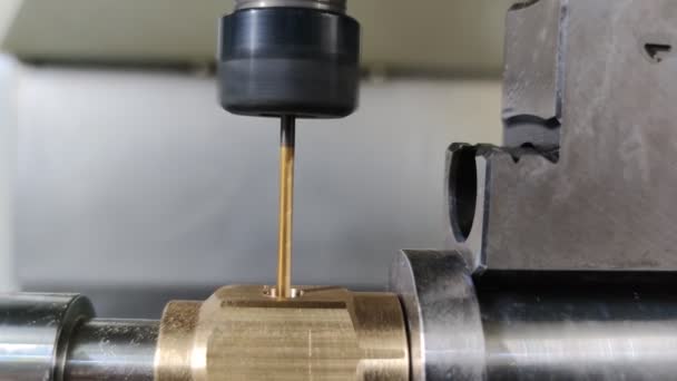 Process Vertical Drilling Modern Axis Cnc Milling Machine — Vídeo de Stock
