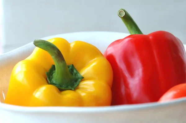 Paprika im Korb — Stockfoto