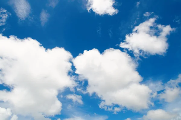 Algodón como cielo nublado —  Fotos de Stock