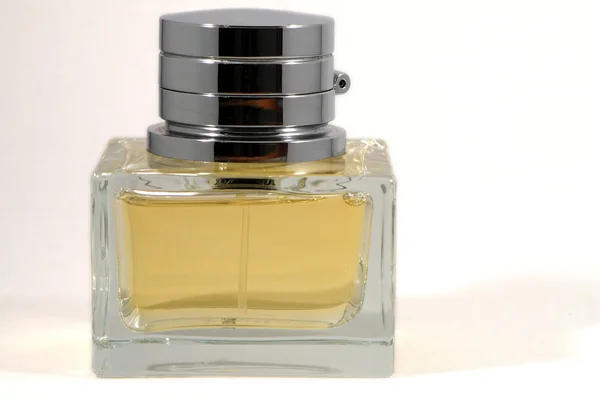 Beyaz arka plan üzerinde parfüm şişesi — Stok fotoğraf