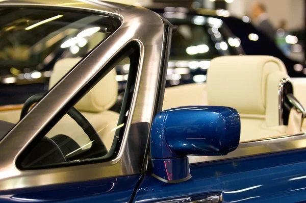 Right side mirror of shiny blue car — Stock Photo, Image