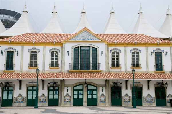 Casa antigua europea — Foto de Stock