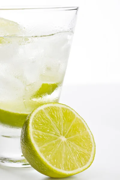 Vodka with lime — Stock Photo, Image