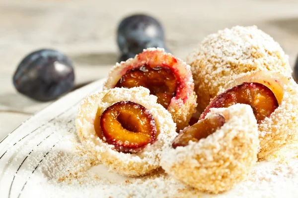 Plum dumplings — Stock Photo, Image