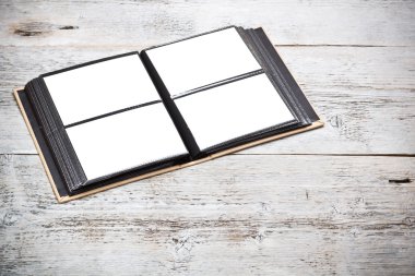 Fotoğraf albümünü açın