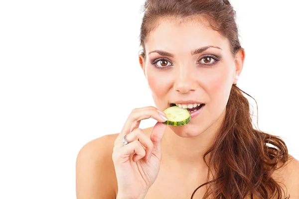 Mujer con pepino — Foto de Stock