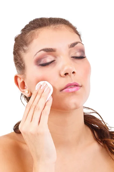 Žena čistící obličej — Stock fotografie