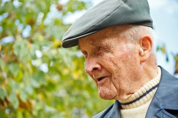 Портрет пожилого человека Стоковое Фото