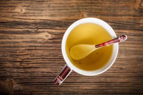 Xícara de chá verde quente — Fotografia de Stock