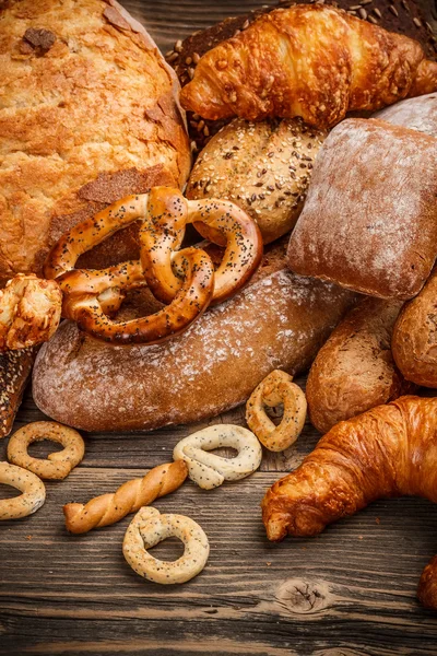 Assortiment gebakken brood — Stockfoto