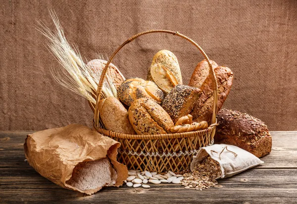 Frisches Brot — Stockfoto